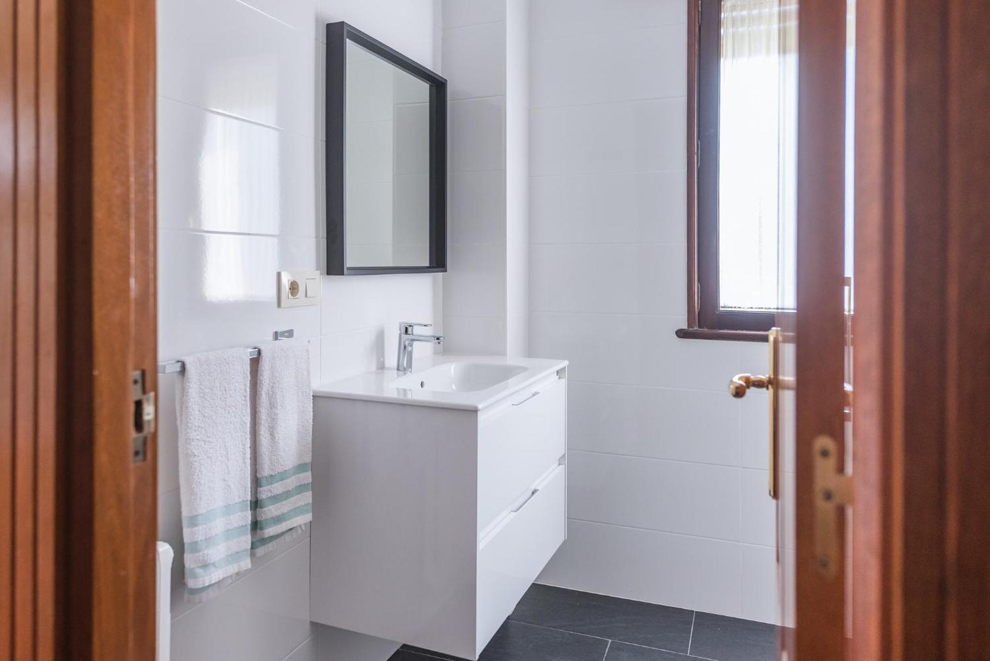 Luminoso Apartamento Reformado En Villa Termal クンティス エクステリア 写真